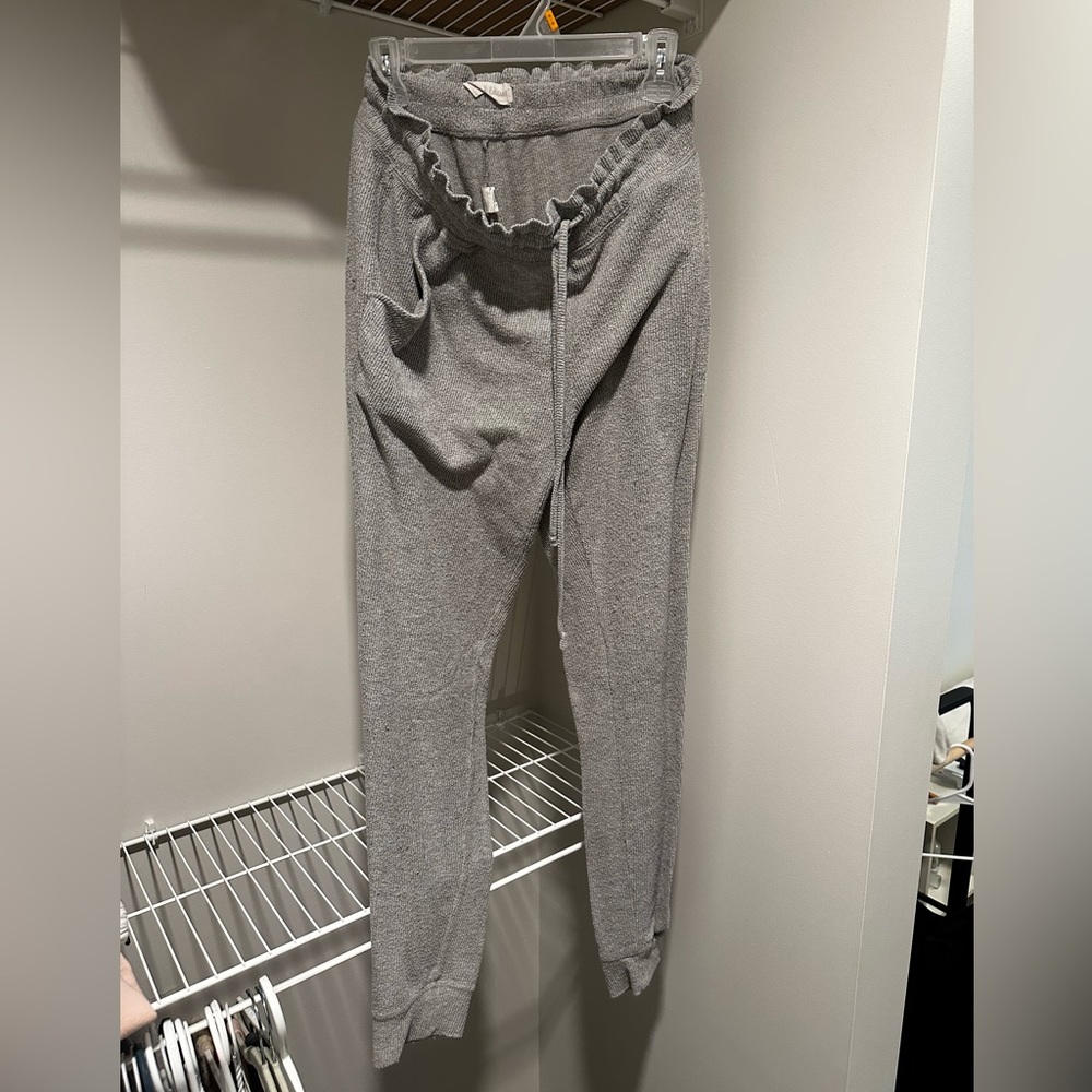 Grey frumpy lounge pants - Picture 2 of 2